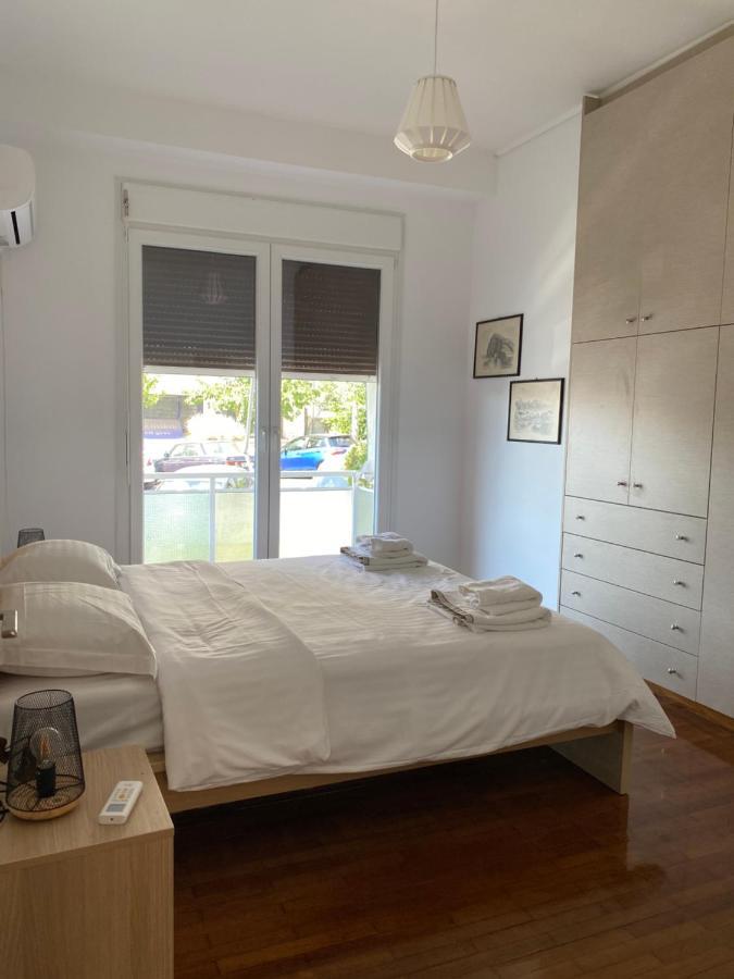 Galaxy Home Spacious & Renovated Apartment Афины Экстерьер фото